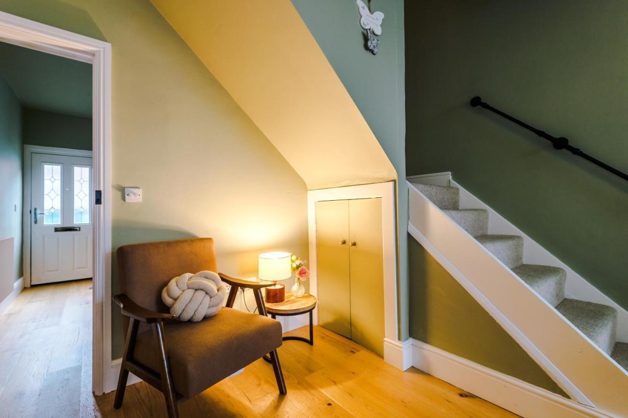 New! Gorgeous 2-Bed Home In Chester City Centre By 53 Degrees Property - Incredible Location, Ideal For Small Groups - Sleeps 6! Exteriör bild